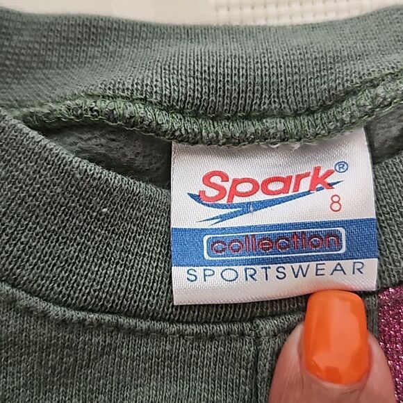 Spark Girl's Asymmetric Hem Long Sleeves Sweater Green/ Pink Size 8 - Picture 5 of 16